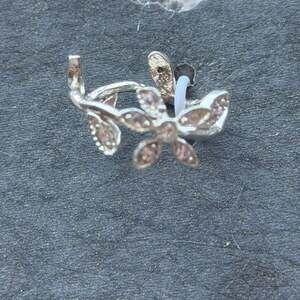 Premium Silver Plate flower Ring Size 6 value~40usd